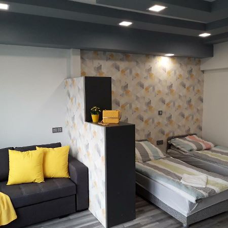 Belvarosi Apartman Szigetvár Exterior foto