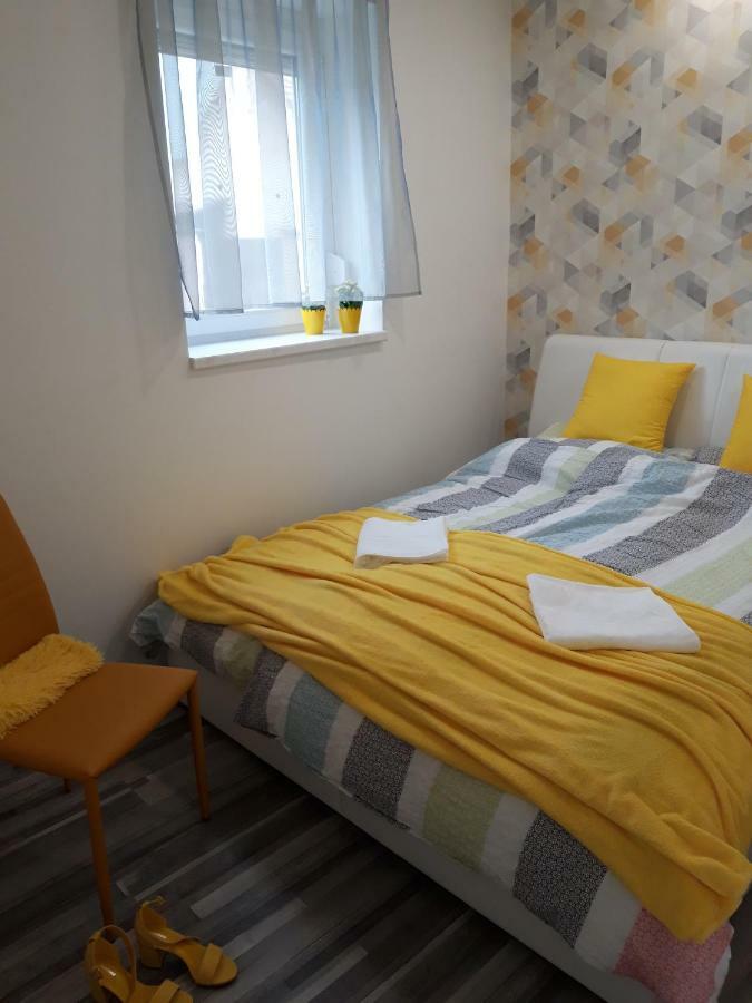 Belvarosi Apartman Szigetvár Exterior foto