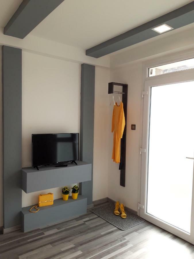Belvarosi Apartman Szigetvár Exterior foto