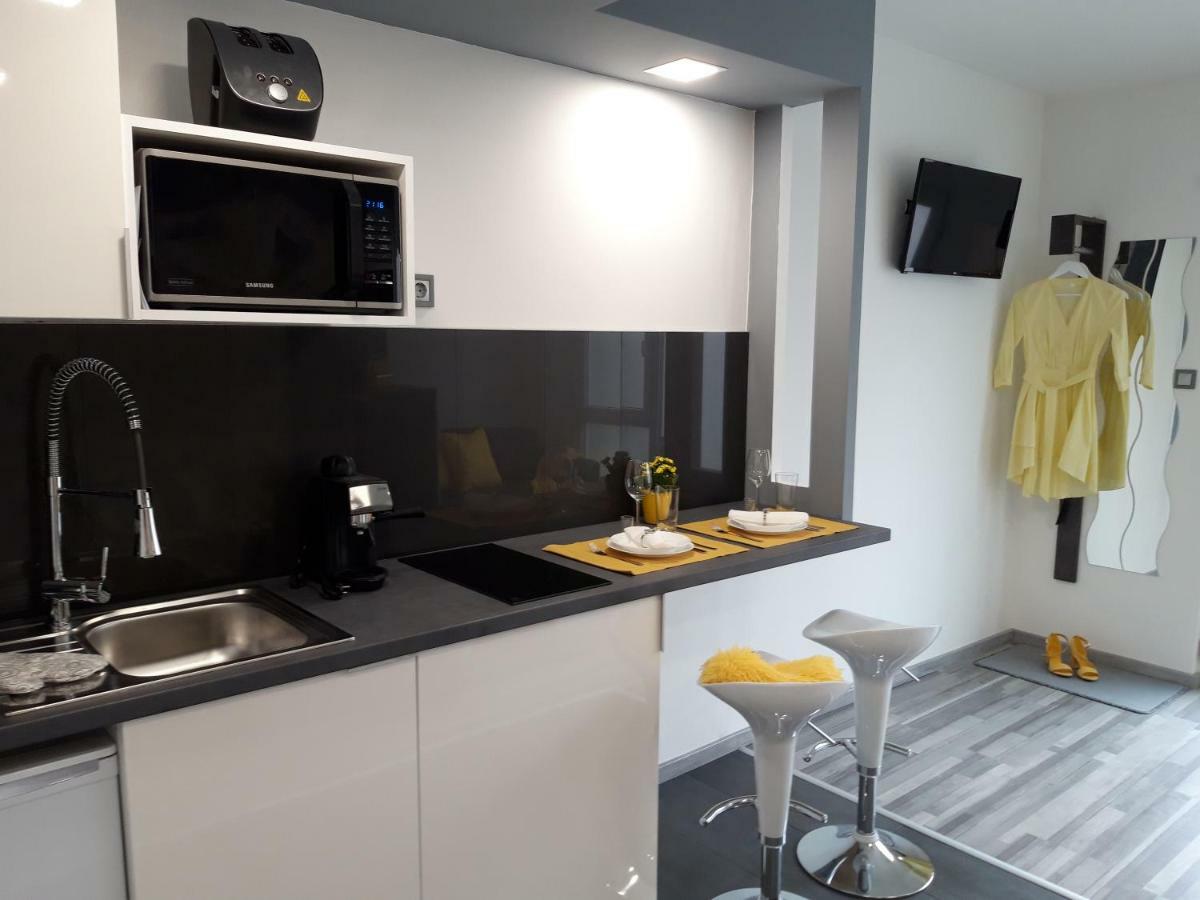Belvarosi Apartman Szigetvár Exterior foto