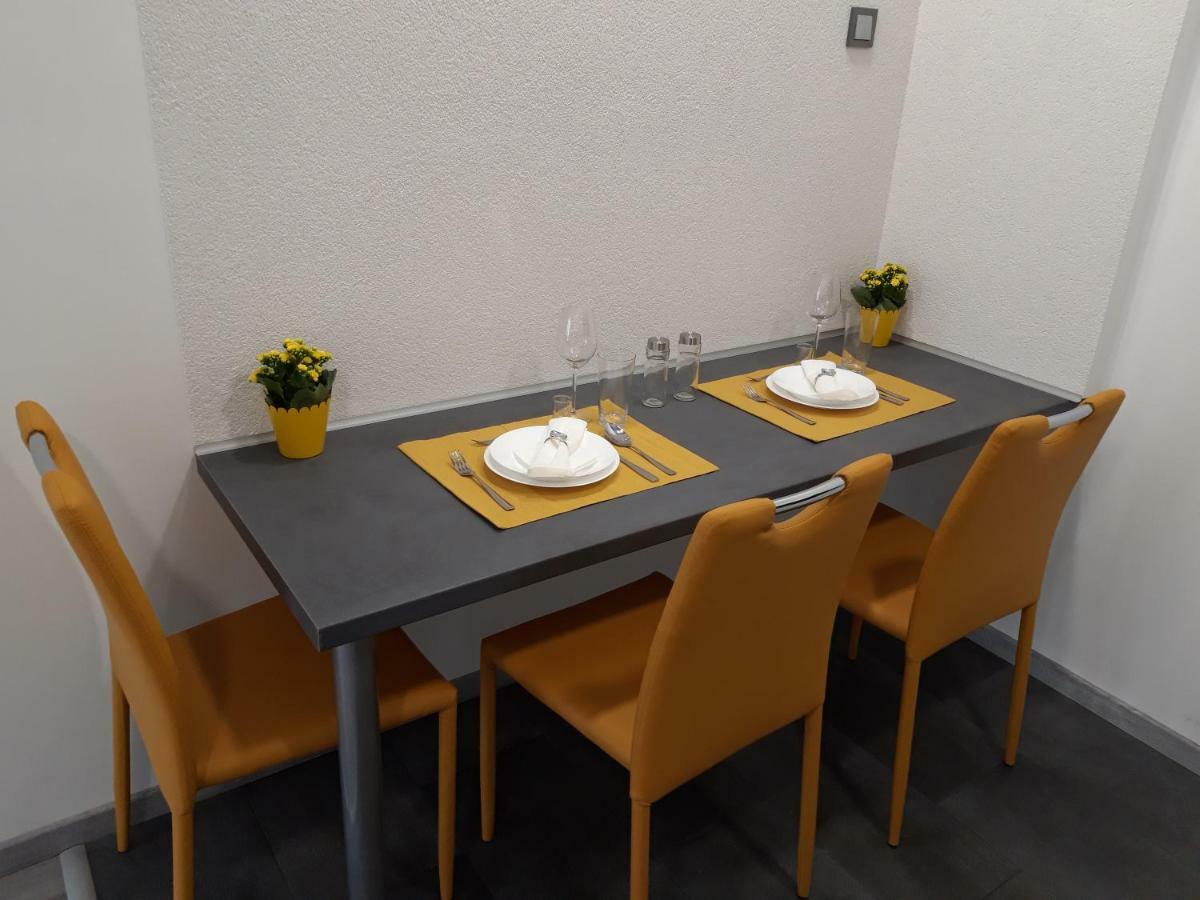 Belvarosi Apartman Szigetvár Exterior foto